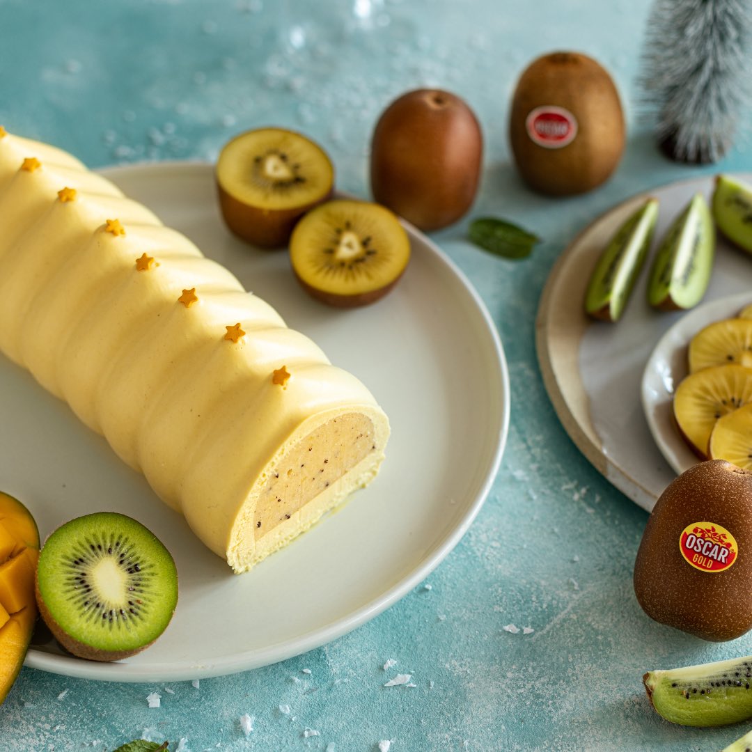 Oscar® kiwi and mango log
